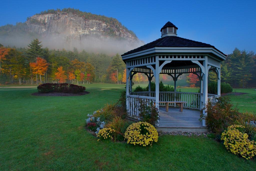 White Mountain Hotel And Resort Норт-Конвей Экстерьер фото